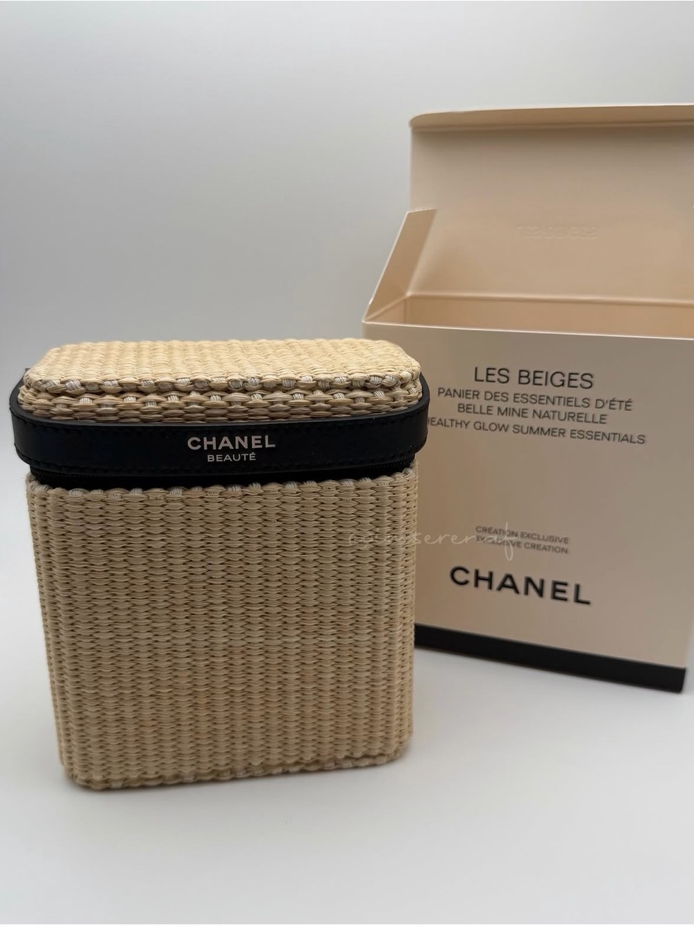 CHANEL LES BEIGES Summer Essentials - Picture 10 of 10